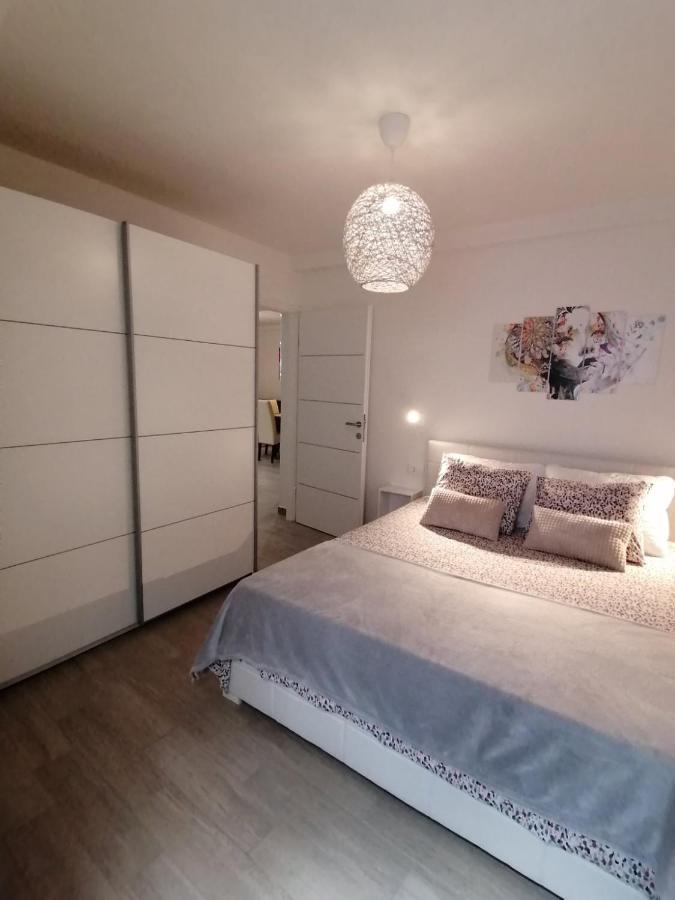 Apartments Pepe Novigrad Istria Extérieur photo