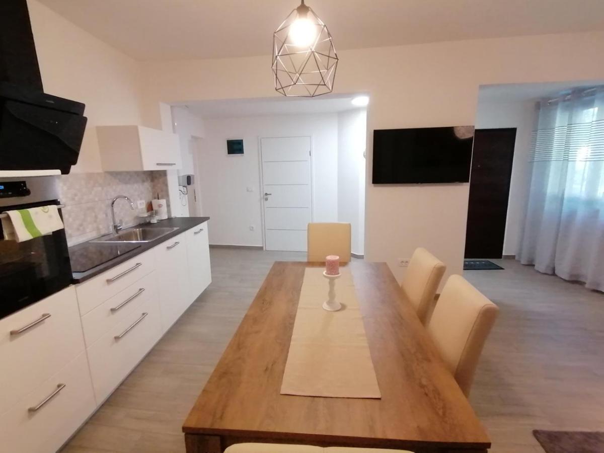 Apartments Pepe Novigrad Istria Extérieur photo