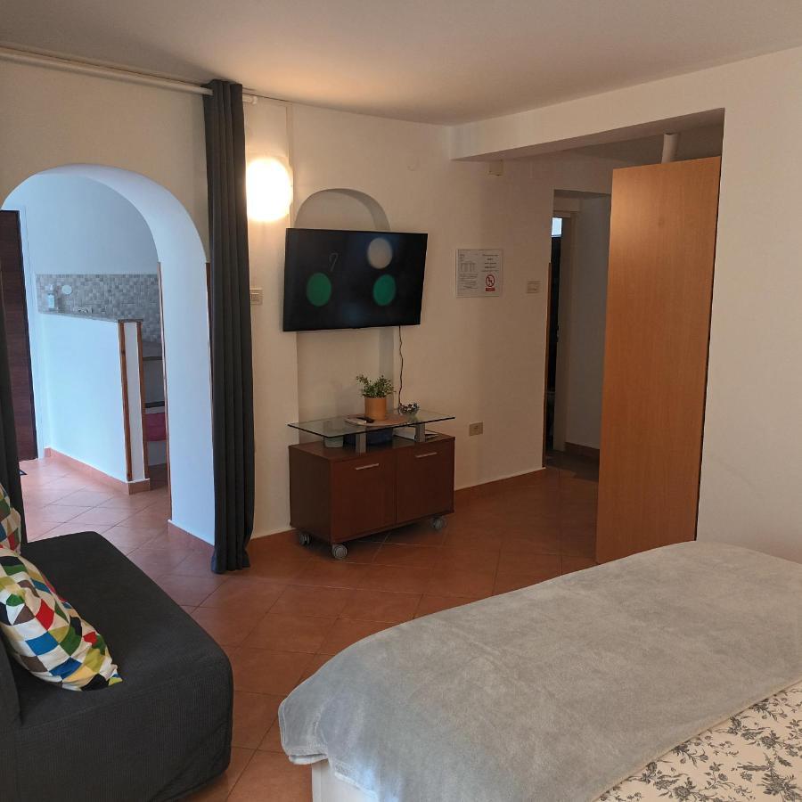 Apartments Pepe Novigrad Istria Extérieur photo